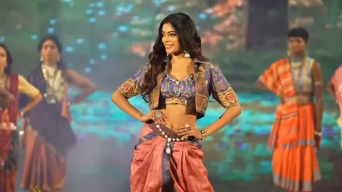 From Maoist Camps to the Modelling Ramp